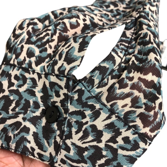 LIVERPOOL Los Angles PrintLong Sleeve Button Front Shirt Size Large - Picture 13 of 13